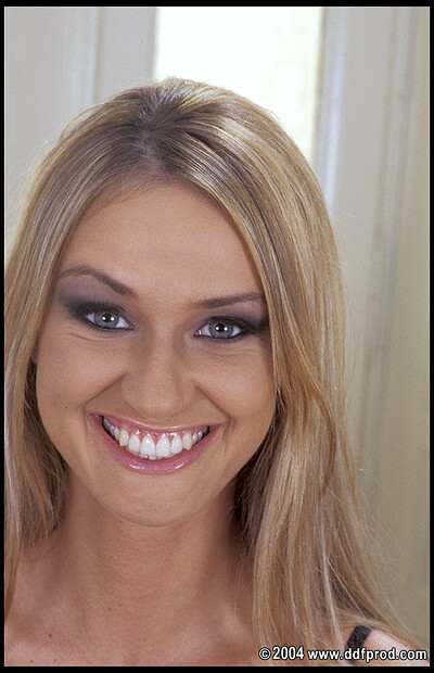 Юлиана, 32 года, 0 размер груди